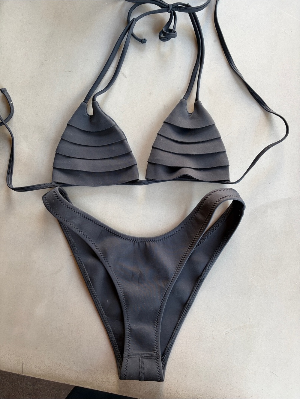 GIGI C bikini